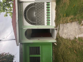 Eltham Park, St. Catherine, Jamaica - House for Lease/rental
